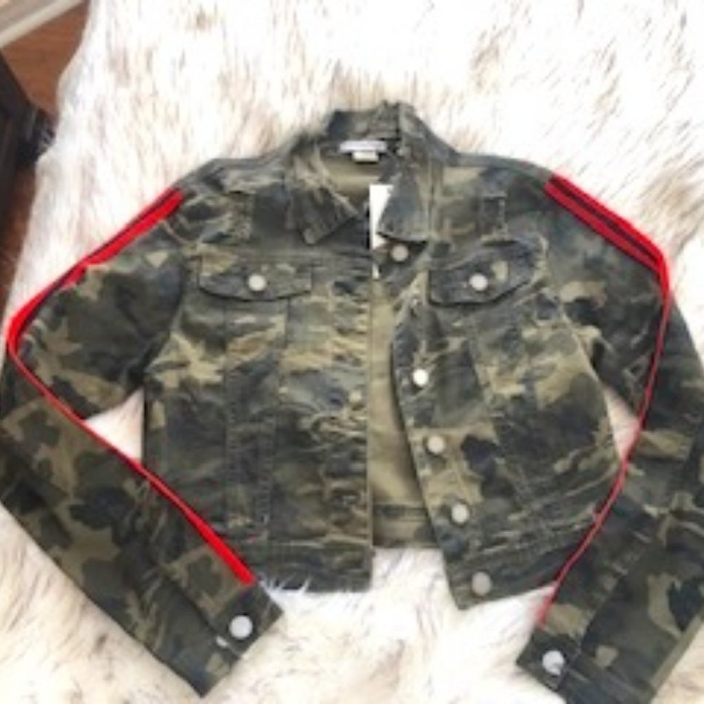 GREEN ARMY JACKET